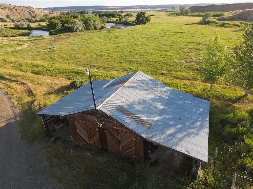 1520 Hwy 31, Hyattville, WY 82428 photo 39