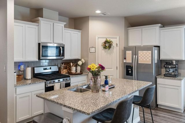 1218 Carnaby, Corpus Christi, TX 78415