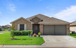 1218 Carnaby, Corpus Christi, TX 78415