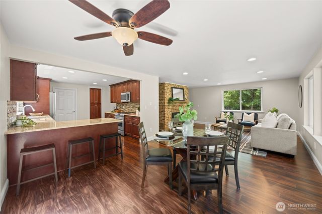15408 14th Avenue NW, Gig Harbor, WA 98332