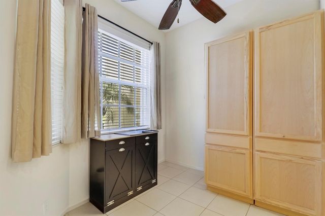 8107 Carnoustie Place, Port St. Lucie, FL 34986