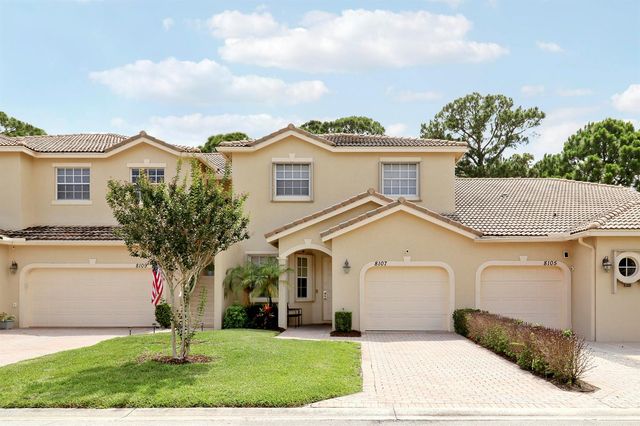 8107 Carnoustie Place, Port St. Lucie, FL 34986