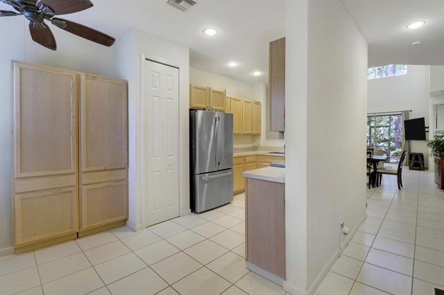 8107 Carnoustie Place, Port St. Lucie, FL 34986