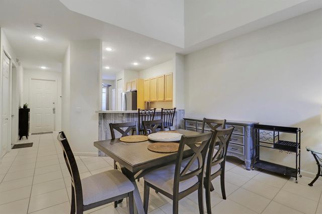 8107 Carnoustie Place, Port St. Lucie, FL 34986