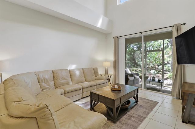 8107 Carnoustie Place, Port St. Lucie, FL 34986