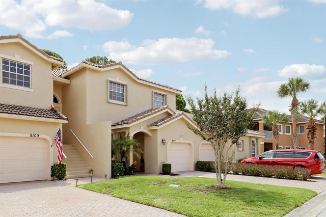 8107 Carnoustie Place, Port St. Lucie, FL 34986