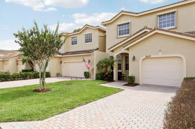 8107 Carnoustie Place, Port St. Lucie, FL 34986