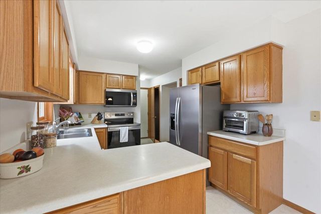 6210 Tiller Trail, Madison, WI 53719