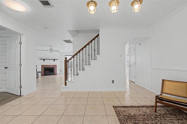 16227 Affirmed Way, Friendswood, TX 77546