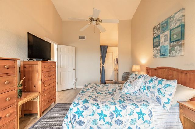 402 BOUCHELLE DRIVE 204, New Smyrna Beach, FL 32169