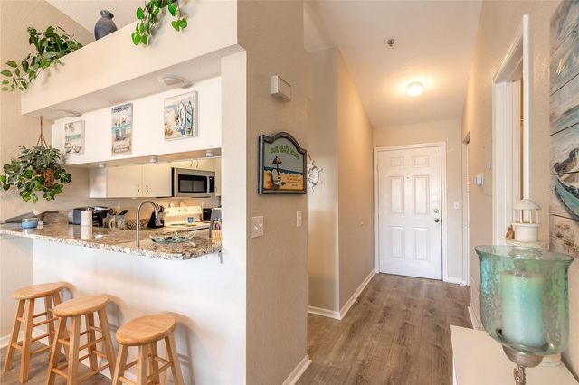 402 BOUCHELLE DRIVE 204, New Smyrna Beach, FL 32169