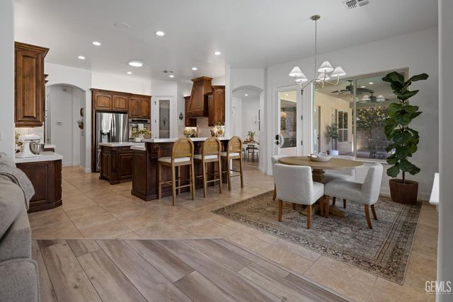 12606 Bickerstaff Drive, Bakersfield, CA 93311