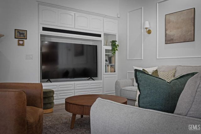 12606 Bickerstaff Drive, Bakersfield, CA 93311