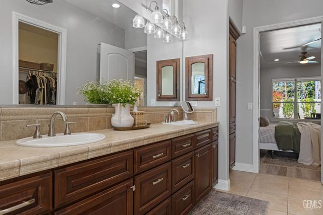 12606 Bickerstaff Drive, Bakersfield, CA 93311