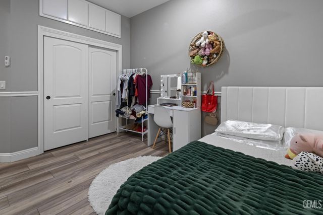 12606 Bickerstaff Drive, Bakersfield, CA 93311