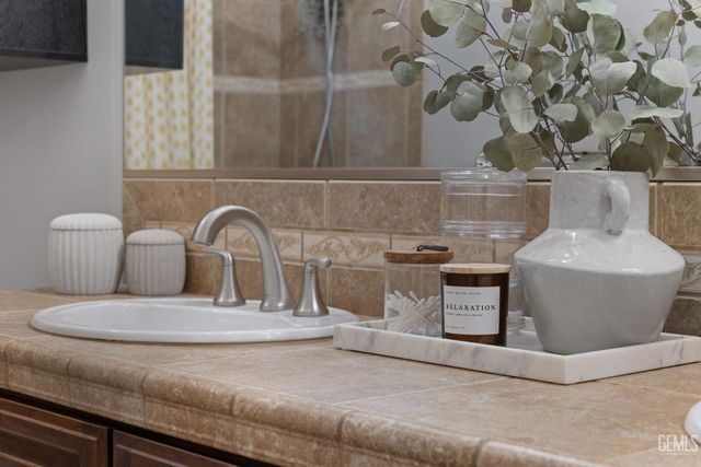 12606 Bickerstaff Drive, Bakersfield, CA 93311