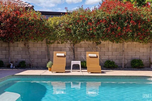 12606 Bickerstaff Drive, Bakersfield, CA 93311