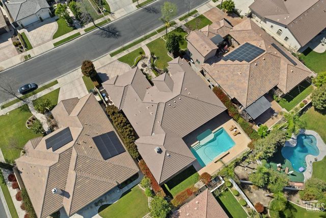 12606 Bickerstaff Drive, Bakersfield, CA 93311