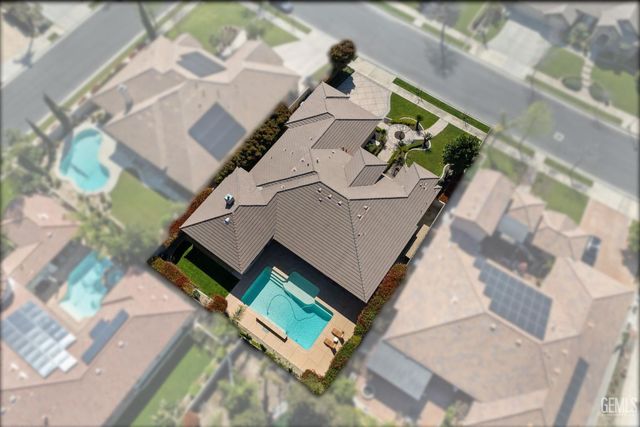 12606 Bickerstaff Drive, Bakersfield, CA 93311