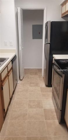 246 AFTON SQUARE 105, Altamonte Springs, FL 32714