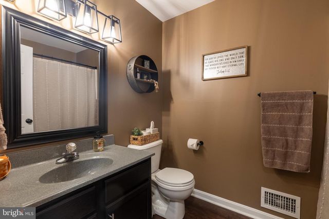 15245 WEDGEWOOD DRIVE, Greencastle, PA 17225