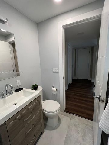 945 79th Terrace 101, Miami Beach, FL 33141