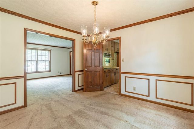 4582 Ridgeland Drive SW, Lilburn, GA 30047
