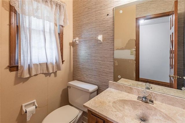 4582 Ridgeland Drive SW, Lilburn, GA 30047