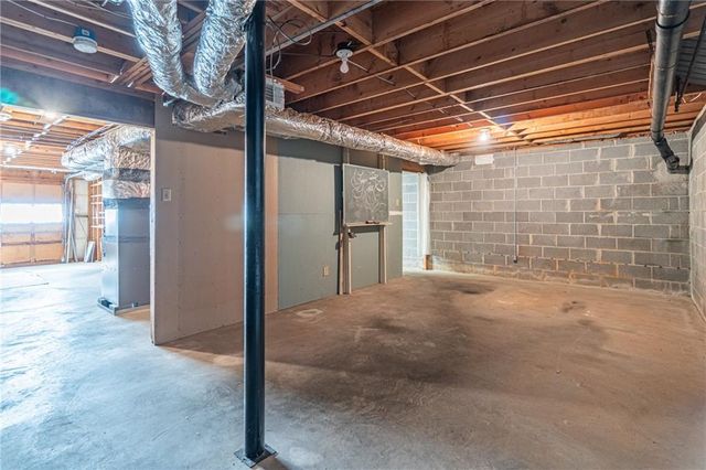4582 Ridgeland Drive SW, Lilburn, GA 30047