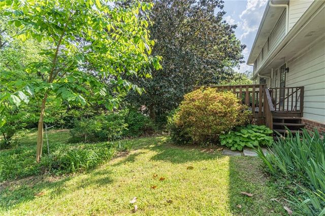 4582 Ridgeland Drive SW, Lilburn, GA 30047