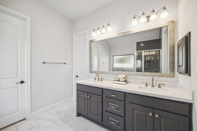 1907 Creekwood Cove, Missouri City, TX 77459