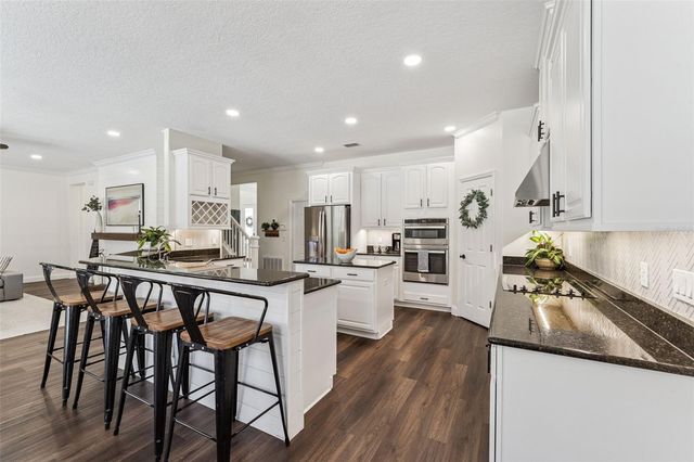 10033 WITTENBERG WAY, Orlando, FL 32832