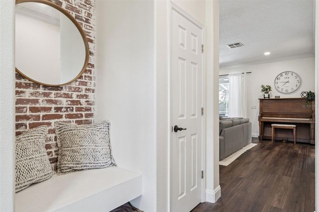 10033 WITTENBERG WAY, Orlando, FL 32832