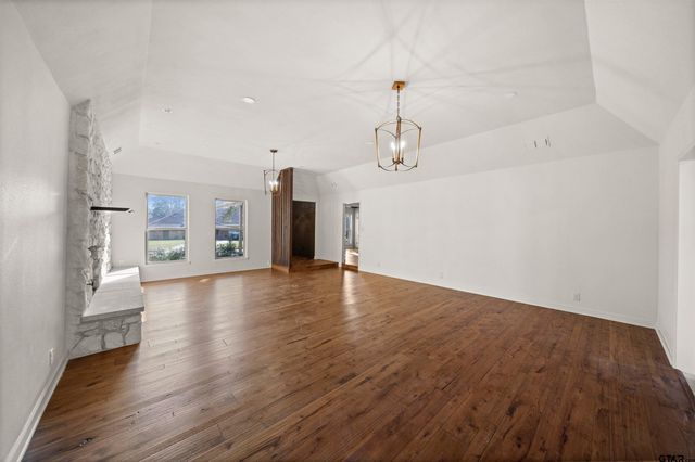 3829 Cloverdale, Tyler, TX 75701
