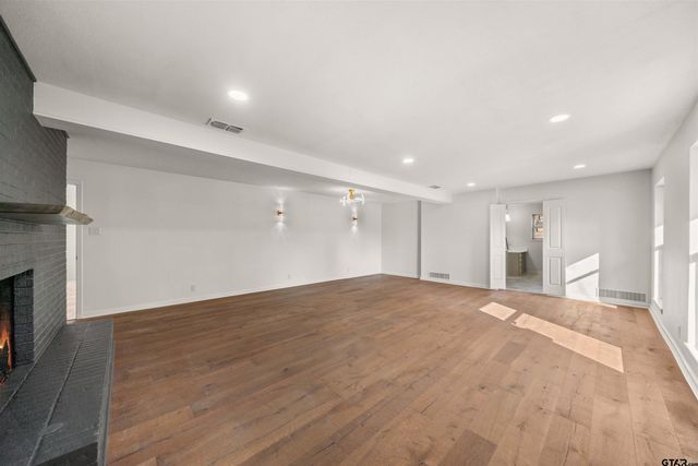3829 Cloverdale, Tyler, TX 75701