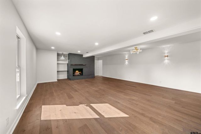 3829 Cloverdale, Tyler, TX 75701
