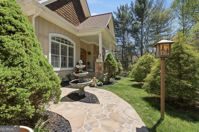 275 E Sugarbush Drive, Sky Valley, GA 30537