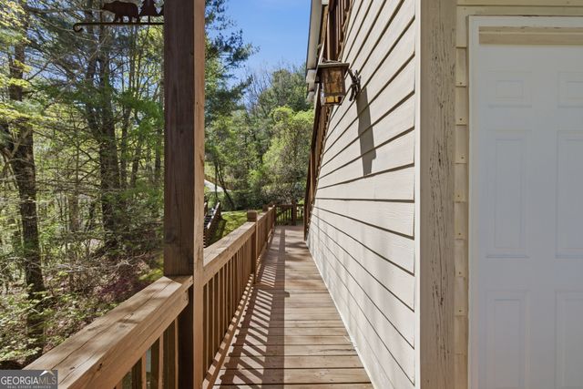 275 E Sugarbush Drive, Sky Valley, GA 30537