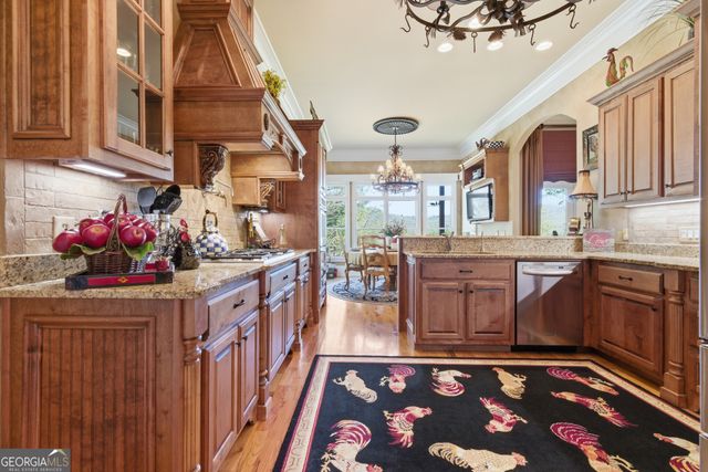 275 E Sugarbush Drive, Sky Valley, GA 30537