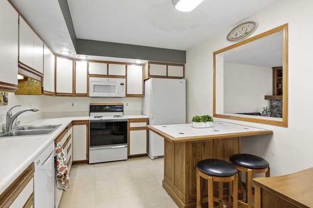 821 Gammon Road, Madison, WI 53717