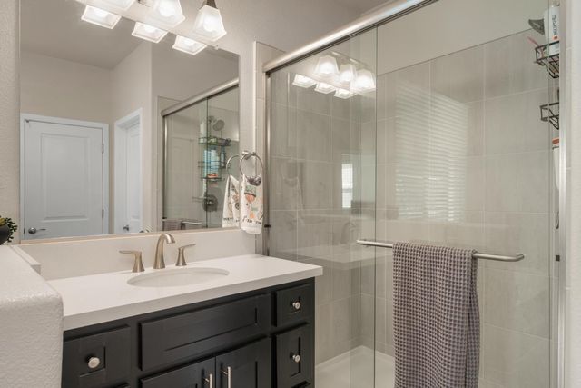 517 Desert Bloom Ct, Rocklin, CA 95765