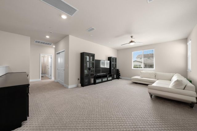 517 Desert Bloom Ct, Rocklin, CA 95765