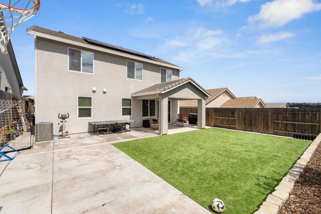 517 Desert Bloom Ct, Rocklin, CA 95765