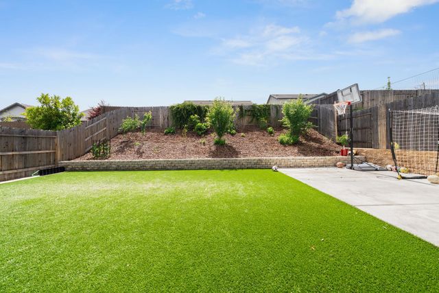 517 Desert Bloom Ct, Rocklin, CA 95765