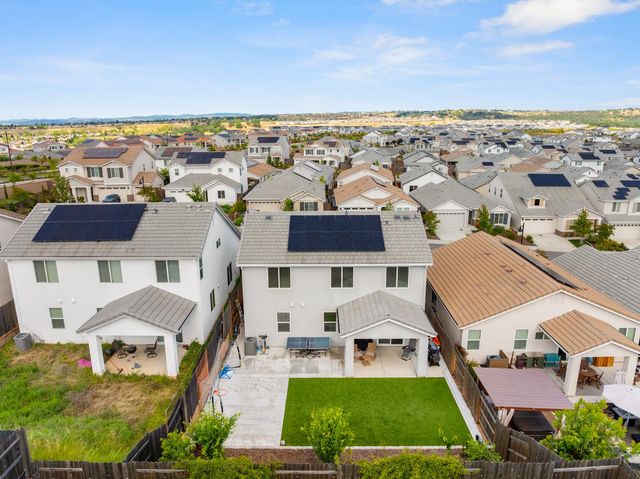517 Desert Bloom Ct, Rocklin, CA 95765