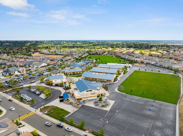 517 Desert Bloom Ct, Rocklin, CA 95765