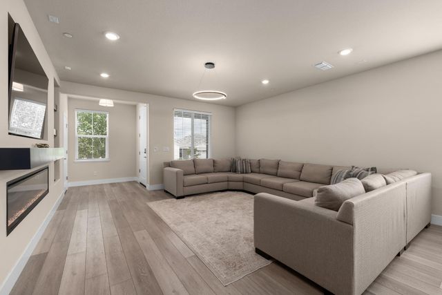 517 Desert Bloom Ct, Rocklin, CA 95765