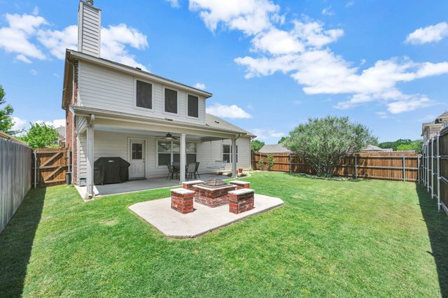15724 Landing Creek Lane, Fort Worth, TX 76262