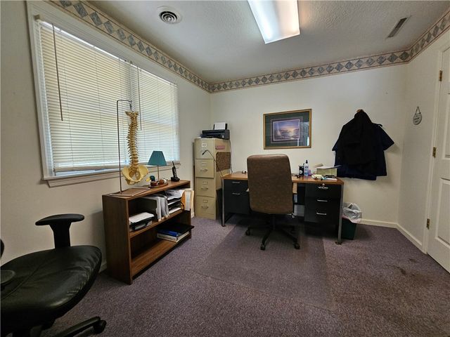 1637 N Main Street Ext, Center Twp, PA 16001