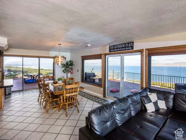 588 W RASPBERRY PATCH RD, Garden City, UT 84028